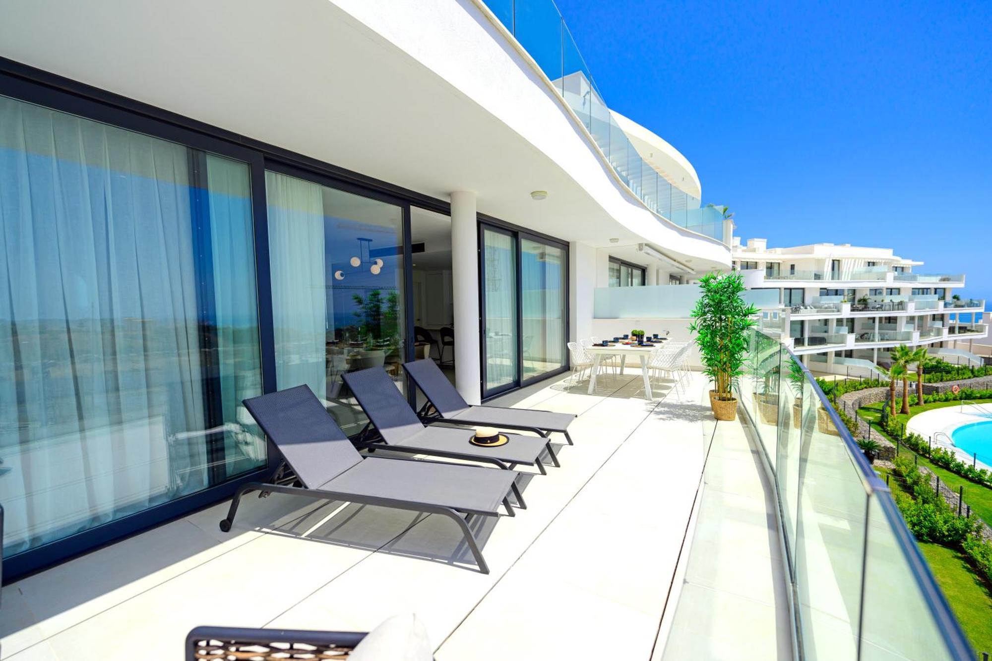 Mara's Higueron West - Mediterranean Style - & Golf - Large Sunny Terrace !!!! Lägenhet